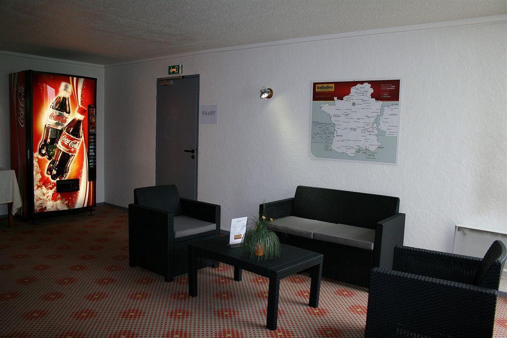 New Hotel Blois Sud エクステリア 写真